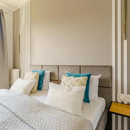 W Rent Like - Tulipan Penthouse Iii *